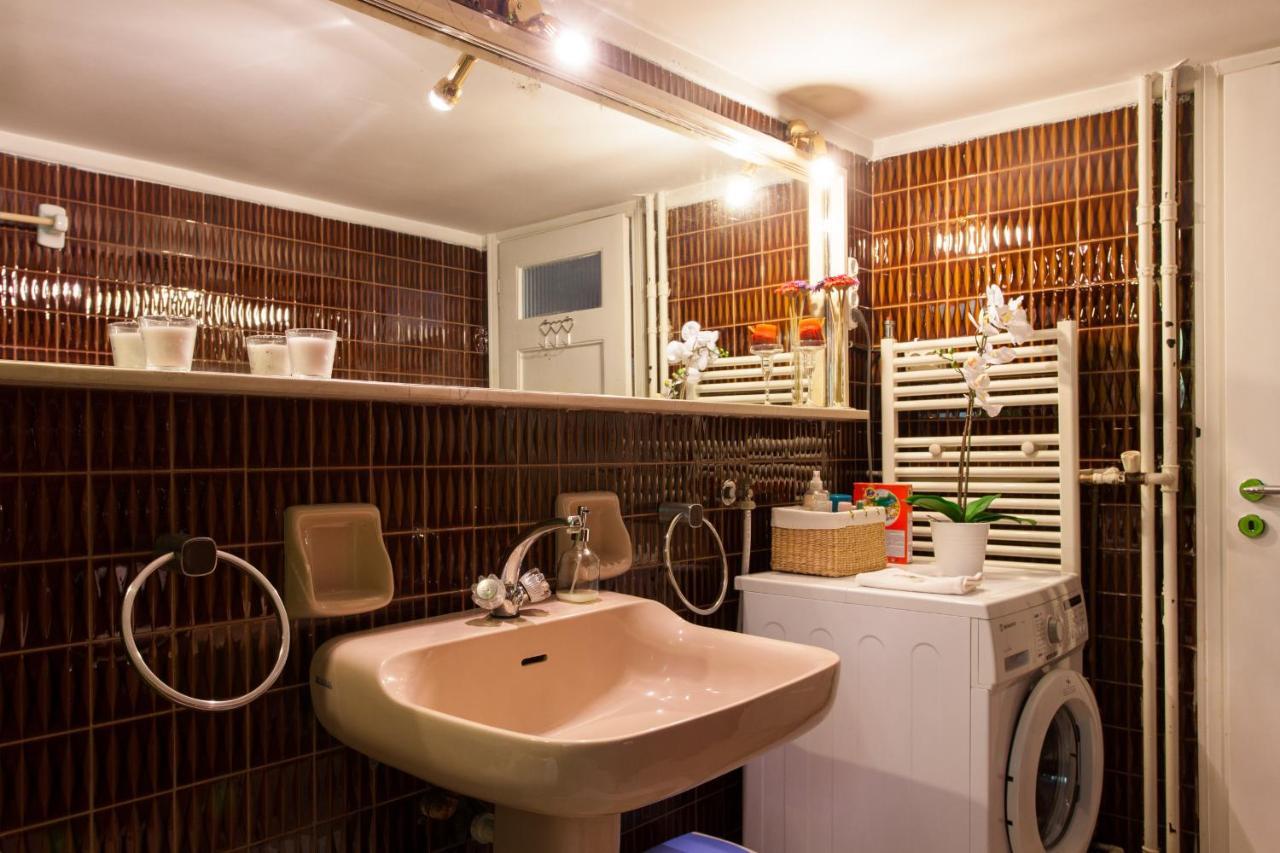 Lovely Apartment In Psychiko - Renovation May 2025 أثينا المظهر الخارجي الصورة